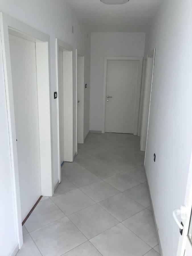 Lumbrela Apartments Starigrad Paklenica Exterior photo